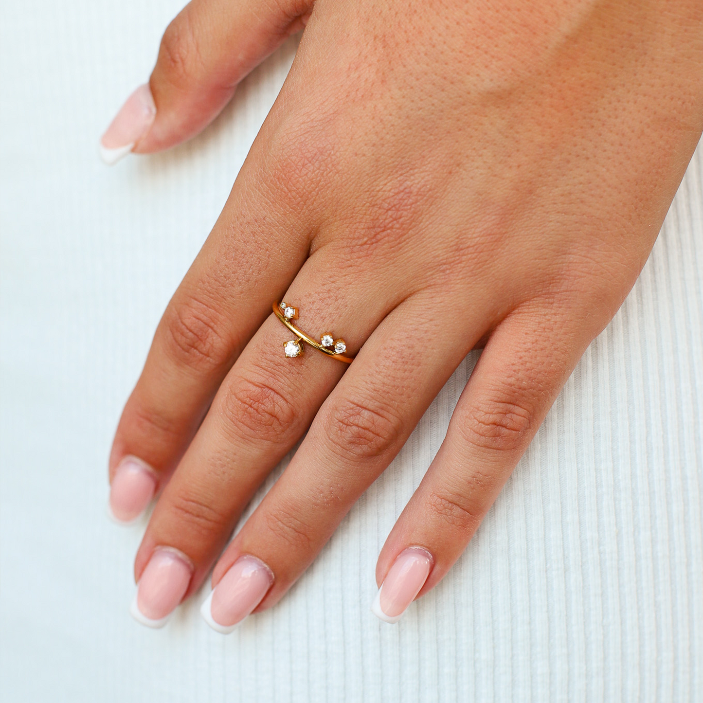 COSMIC – Tijdloze Ring – Chic Ontwerp 2