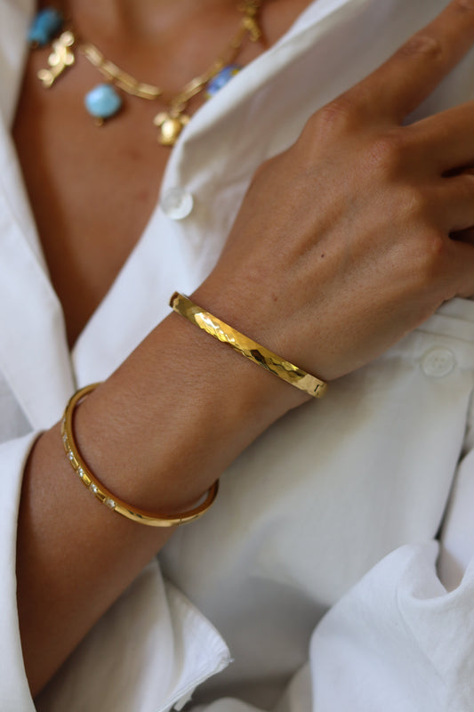 ECHO – Verguld Sieraad – Tijdloze Elegantie 1