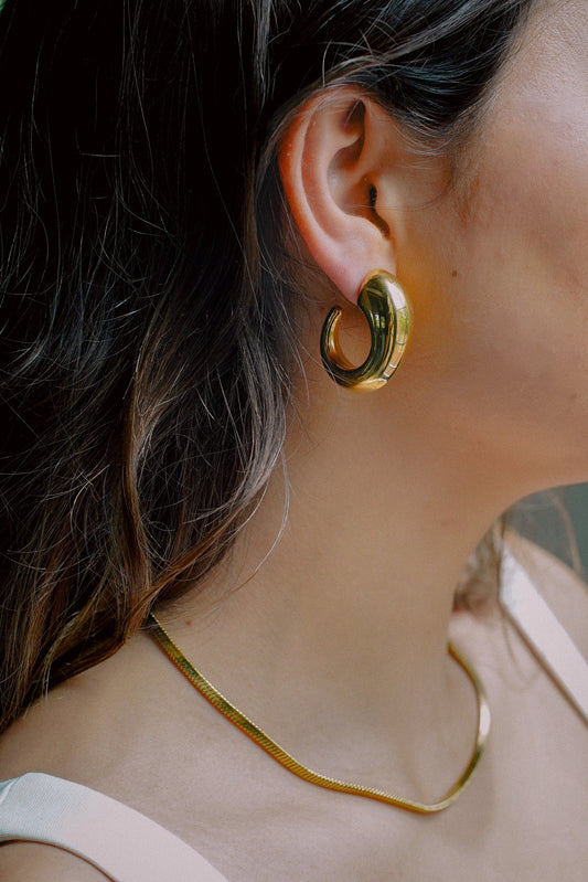 GLIDE – Elegante Oorbellen – Duurzaam Ontwerp 1