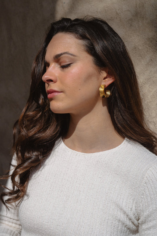 Gouden Oorbellen Dames – Duurzaam en Stijlvol 1