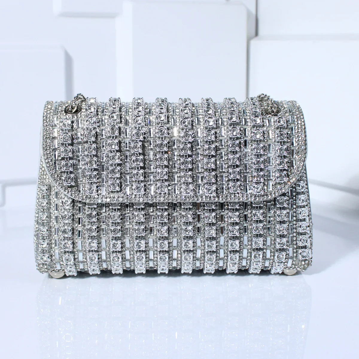 Variant image for ISABELLA – Dazzle Strass Mini Bag – Luxe Glamour-4