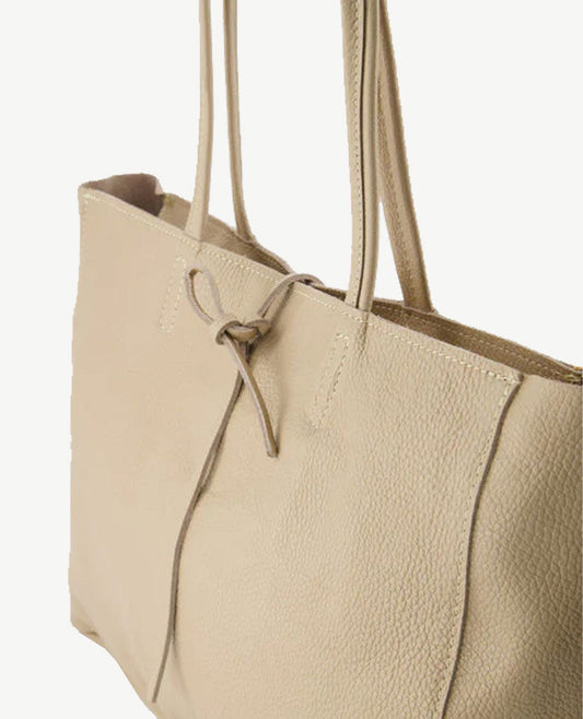 FEMKE – Grote Shopper Met Rits – Ruime Opbergruimte 2