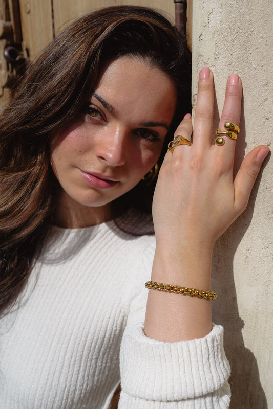 Vergulde Ring – Duurzaam Ontwerp – Krasbestendig Accessoire 1