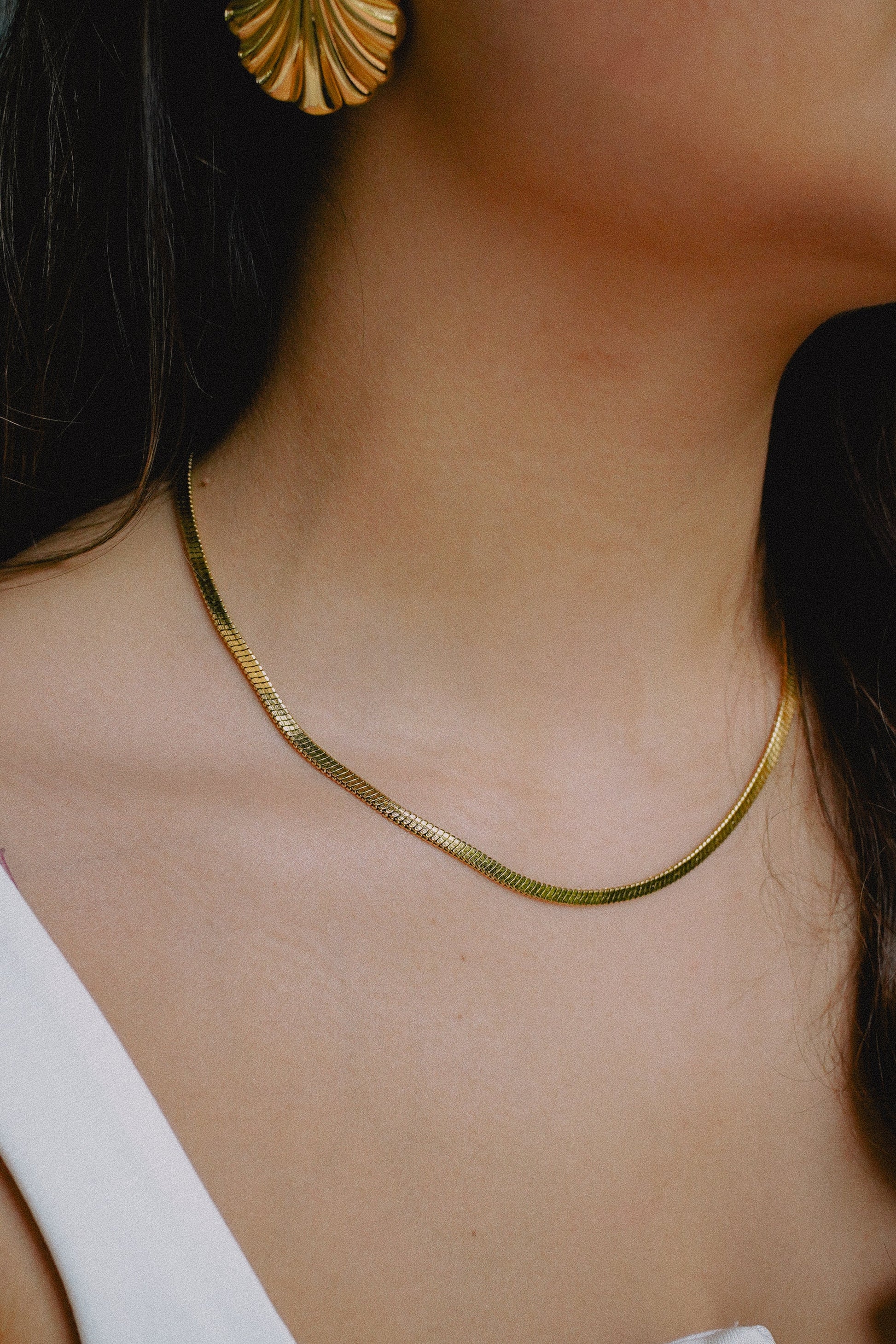 BOLD FLAT KETTING – Elegant Design voor Dames 1