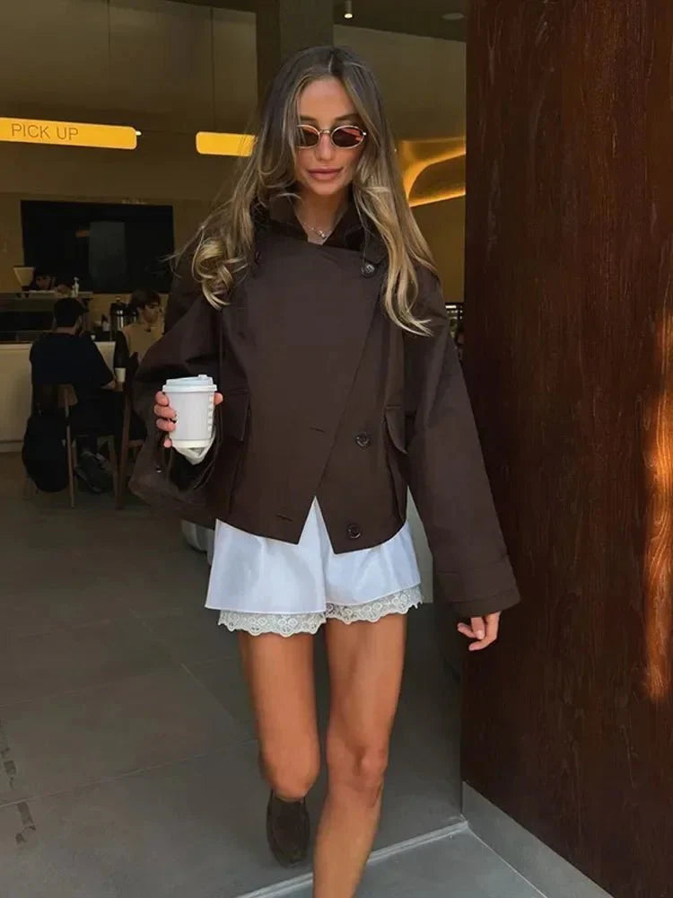 Bruin Dames Trenchcoat – Stijlvolle Pasvorm 1