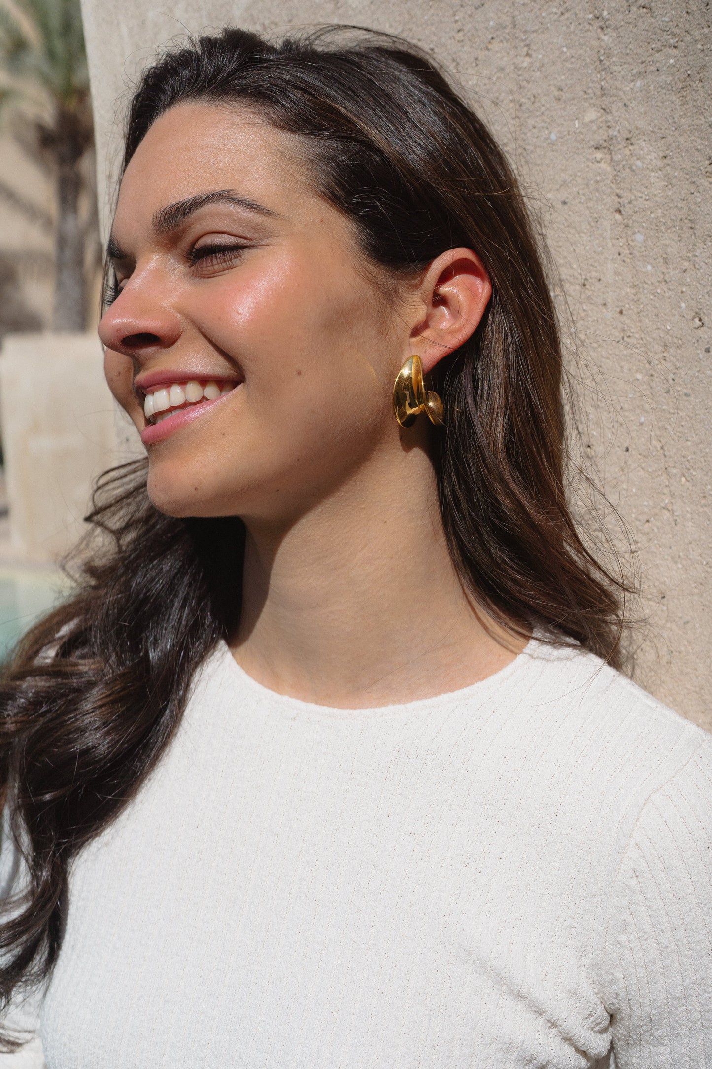 CURVE – Gouden Oorbellen Dames – Statement Design 1