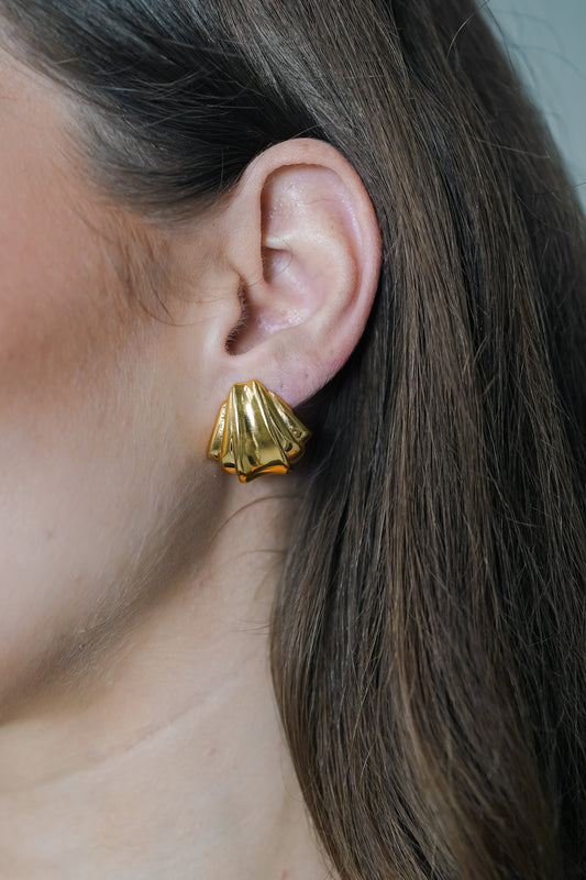 GAZE – Elegante Vergulde Oorbellen – Duurzaam Ontwerp 1