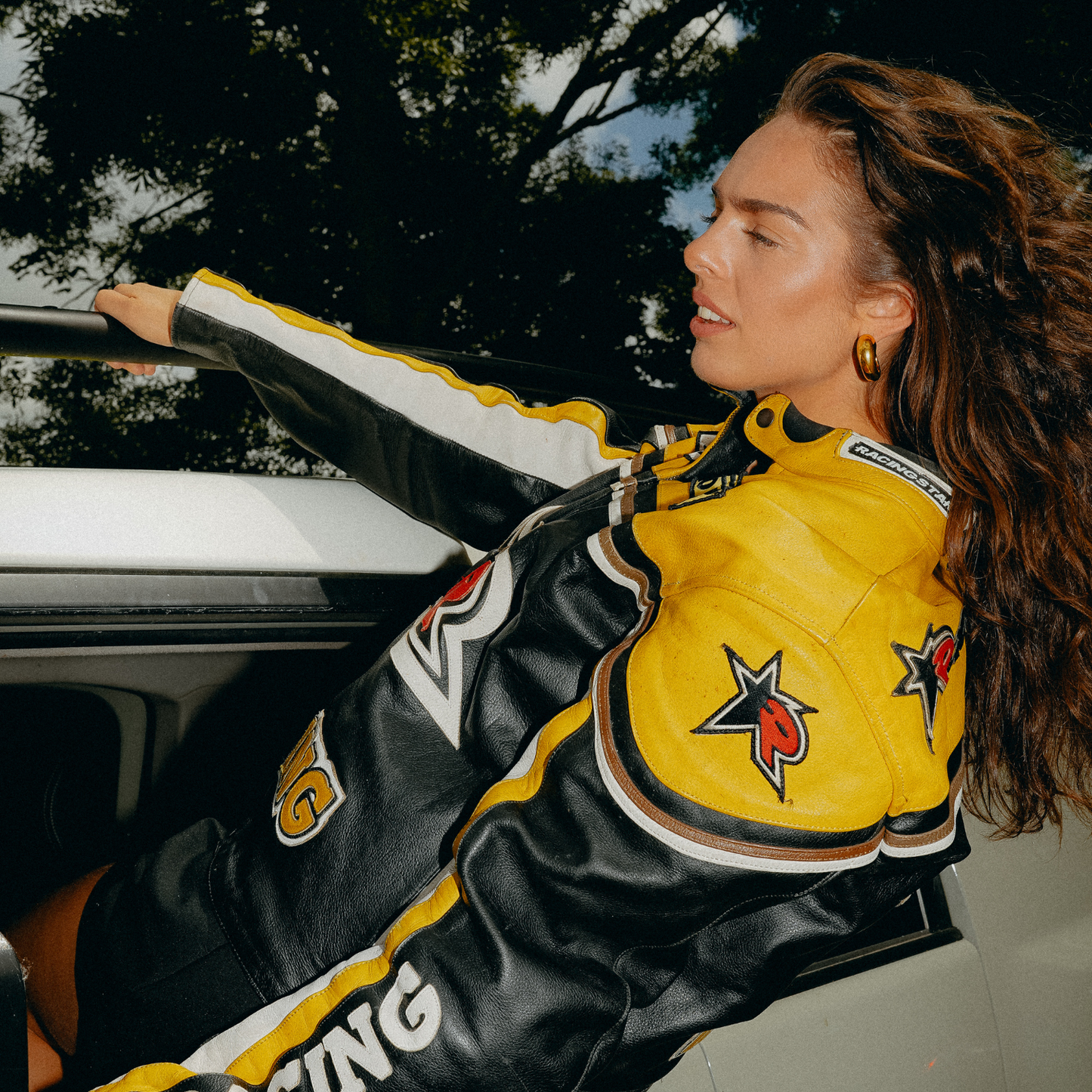 GLIDE – Elegante Oorbellen – Duurzaam Ontwerp 3