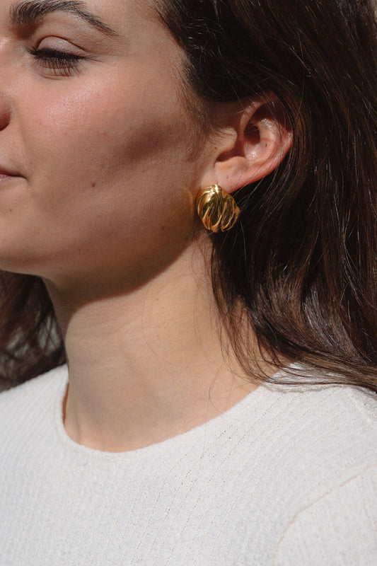 Gouden Oorbellen Dames – Duurzaam Design 1