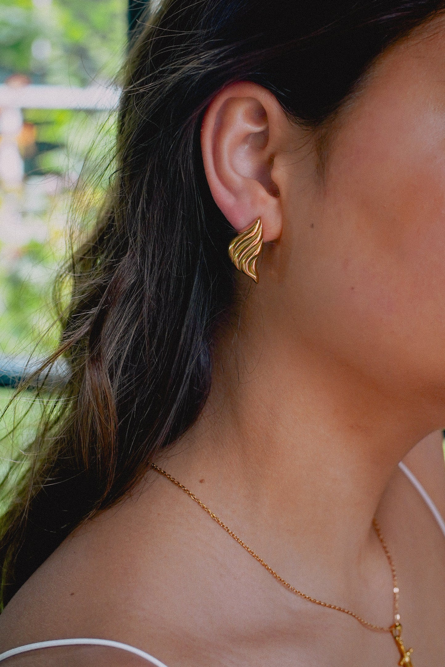 Gouden Oorbellen Dames – Duurzaam Ontwerp 1