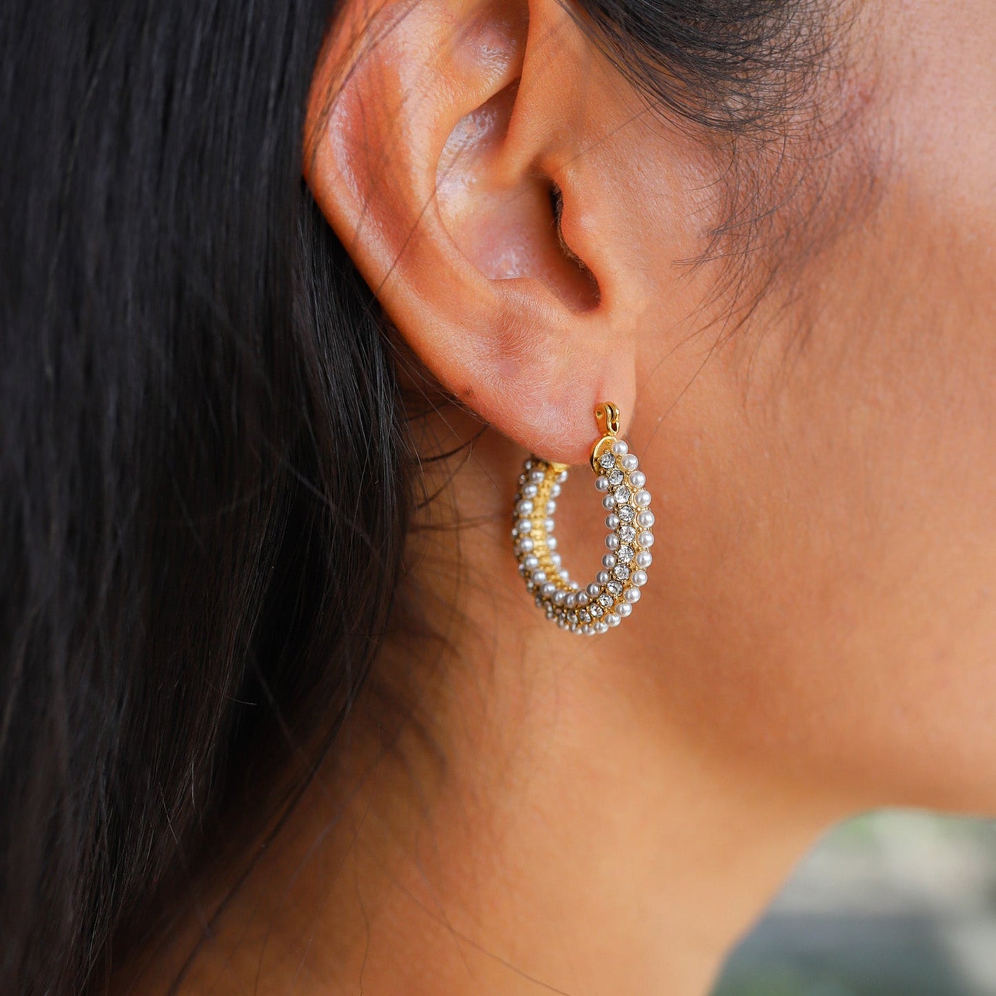 Gouden Oorbellen Dames – Elegante Oorringen – Uniek Parelontwerp 1