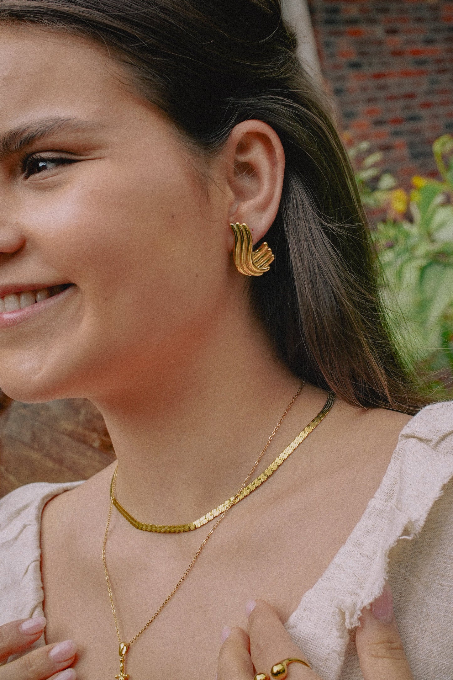 Gouden Oorbellen Dames – Tijdloze Elegantie 2