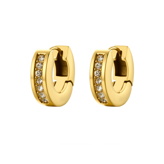 PAVE HUGGIES – Gouden Oorbellen Dames – Duurzaam en Stijlvol 0