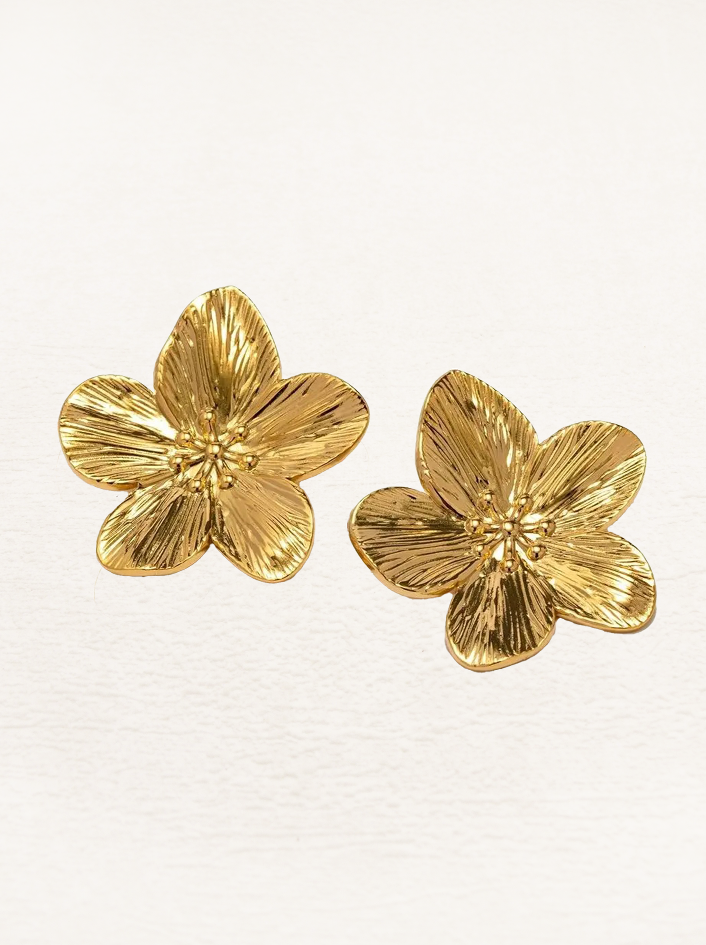 FEMKE – Gouden Oorbellen Dames – Tijdloze Klasse 3