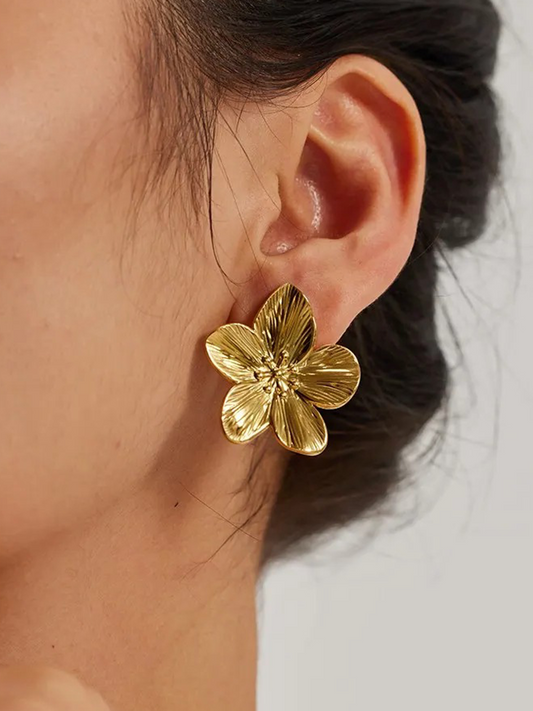 FEMKE – Gouden Oorbellen Dames – Tijdloze Klasse 1