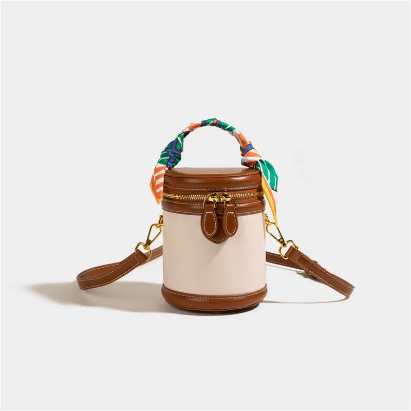 FEMKE – Lunetta Bucket Bag – Stijlvolle Accessoire 6